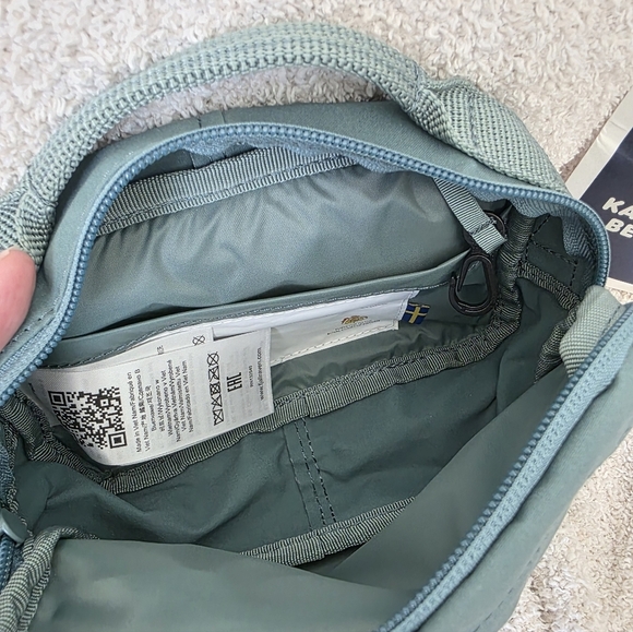 NEW Fjallraven Kanken Hip Pack In Frost Green - Picture 7 of 9